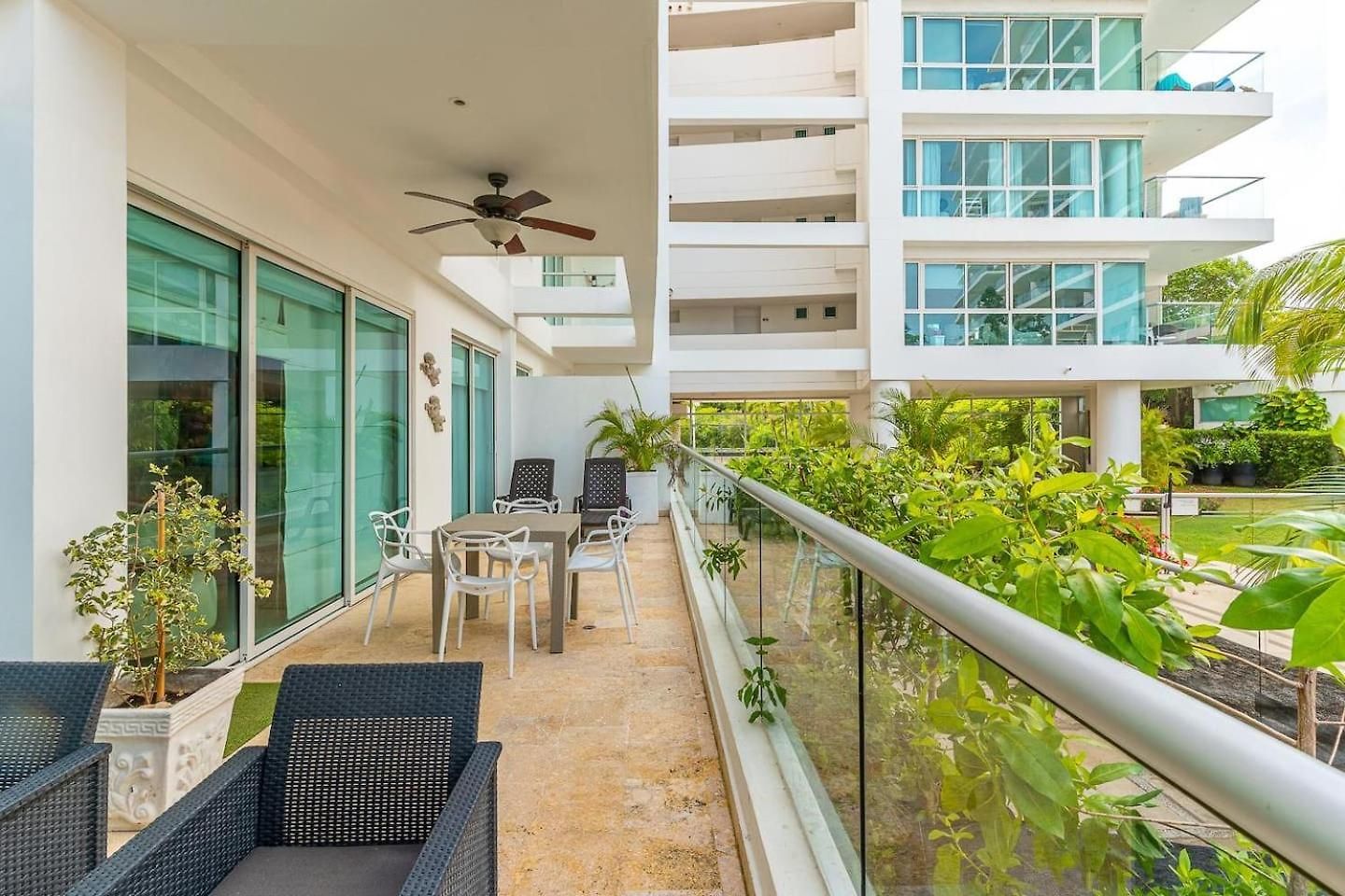 Morros 3 - Beachfront Apartamento